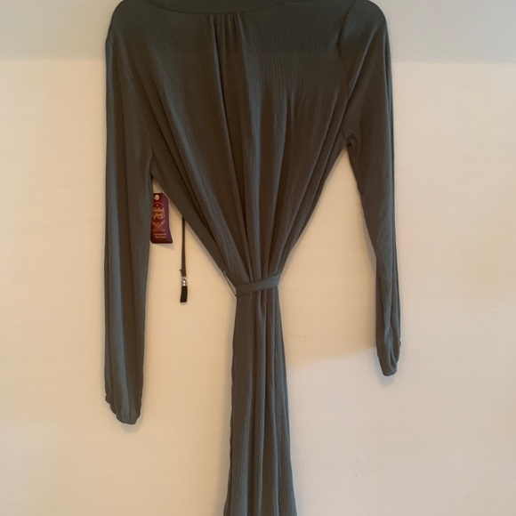 NWT Army Green Dress Long Sleeve Dress $4.99 Shipping - Picture 2 of 3